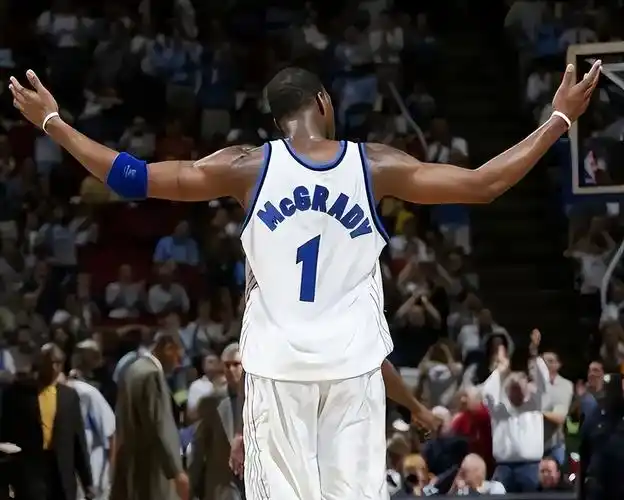 nba为什么三分线变远(麦迪:哈登只是一名普通球员,"后撤步三分"是联盟