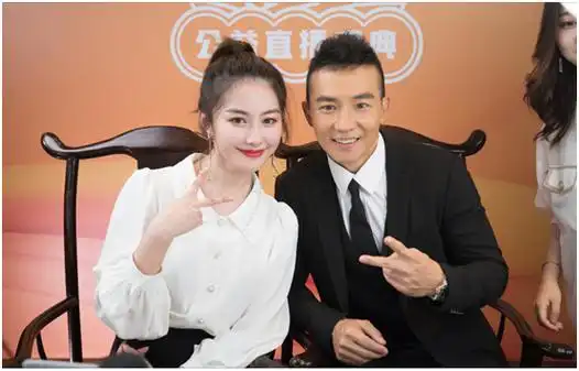 那个和刘畊宏一起聊周杰伦新歌的陈洁kiki果然不简单