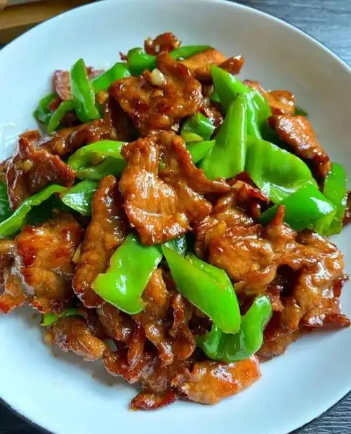 大辣椒炒肉的做法 (大辣椒炒肉的家常做法)-图2