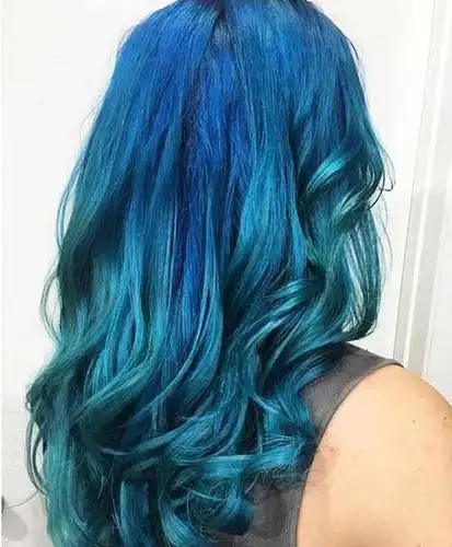 20款女生蓝色渐变发型