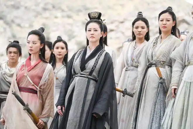 峨眉派二代弟子武功如此之弱为什么能与各派掌门分庭抗礼