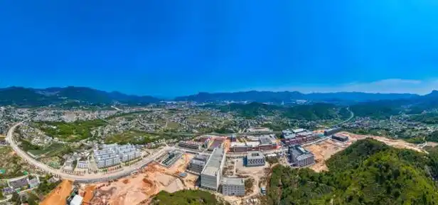 安溪官桥镇党建引领项目建设互促双赢