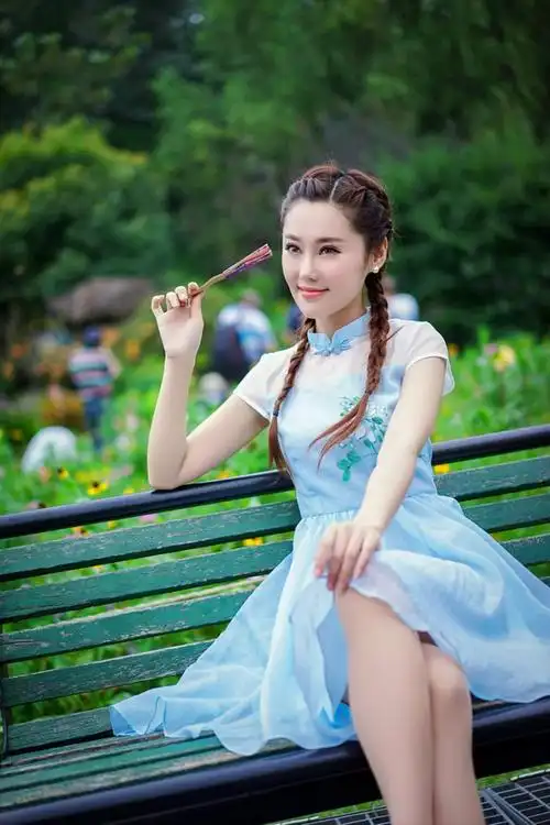 风月俏佳人 (舞曲:最浪漫的事)