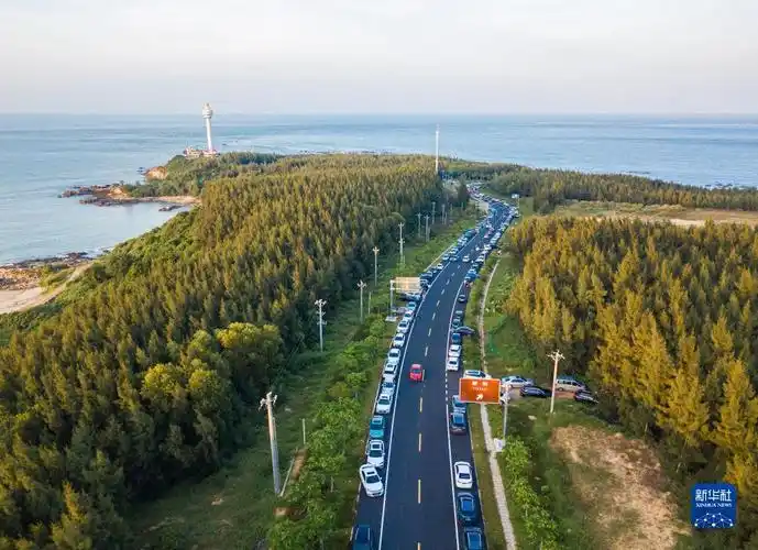 海南环岛旅游公路带火假期自驾游