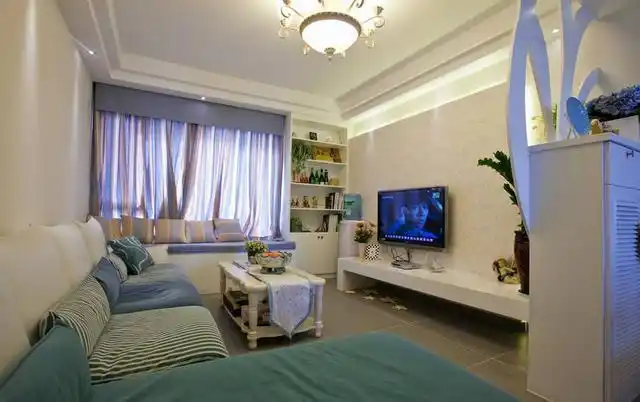 客厅阳台晾衣服不潮流客厅飘窗设计的好处