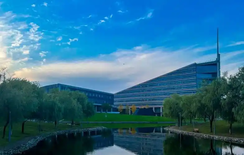 【组图】大美工大 秋意正浓-西北工业大学