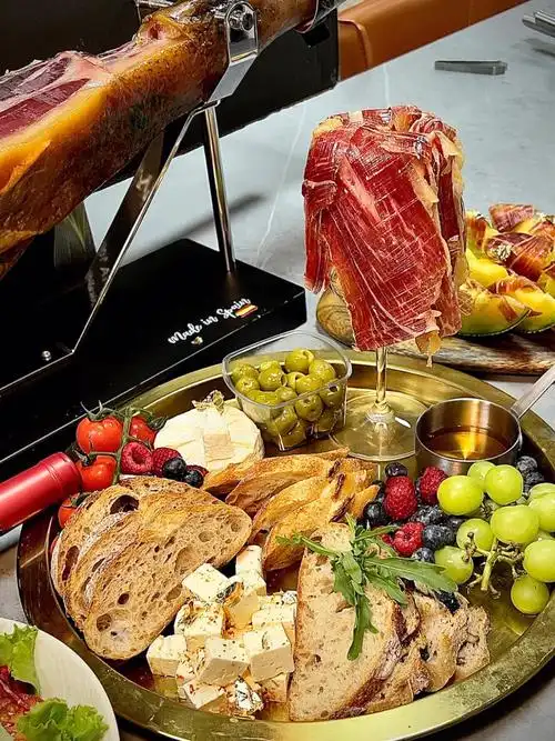 伊比利亚黑猪火腿5jcincojotas