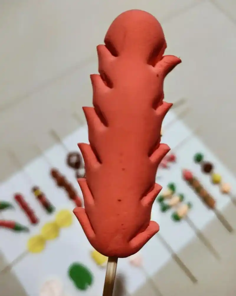 太空泥烧烤串串,开启幼儿园手工模式#儿童手工美食制作 #幼儿 - 抖音