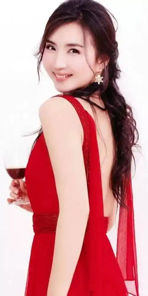 "万人迷"陈好,惊艳写真照!_吕霞_双响炮_印象