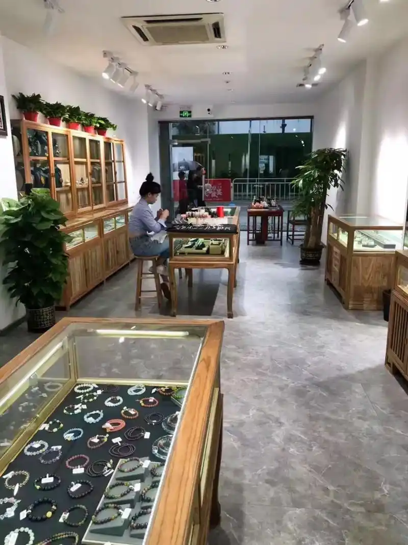 新中式复古实木珠宝首饰翡翠玉器玉石文玩银器古董工艺品 - 抖音