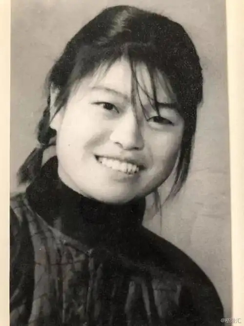 时光里的妈妈老照片