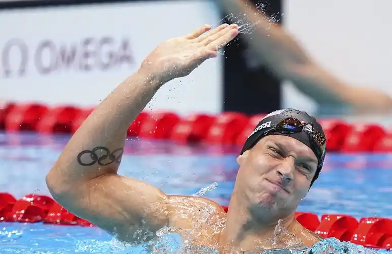 游泳男子50米自由泳决赛赛况