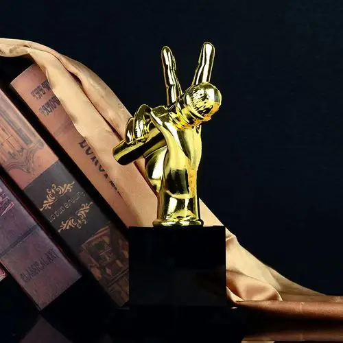 厂家新款现货中国好声音歌唱大赛金属水晶奖杯颁奖 奖杯礼品