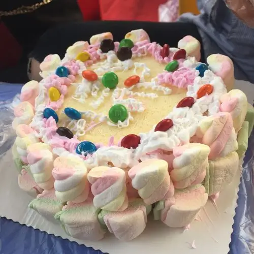 独楼艺术幼儿园庆元旦亲子diy蛋糕活动