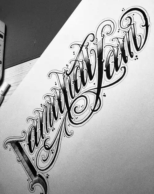 花体字纹身图片_手臂腿部花体字纹身图案