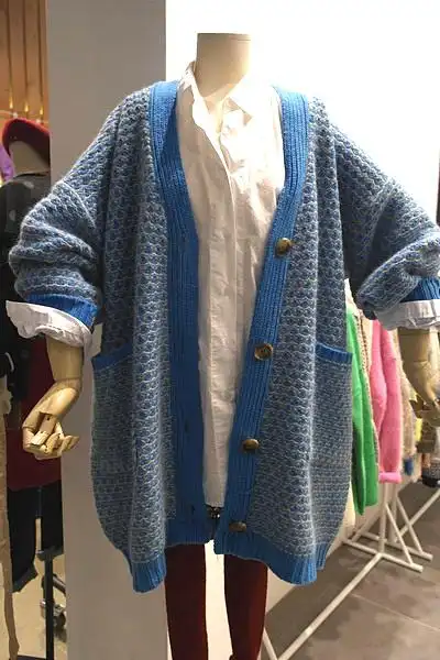 秋冬新款气质彩色毛衣开衫两色-淘