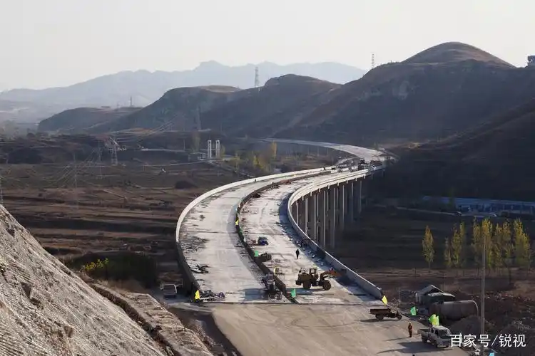 距通车更进一步,太行山高速京蔚段,西阜段,涞曲段主线全线贯通