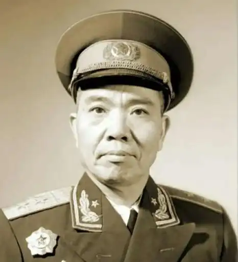 可是让韩伟想不到的是,这次分别,也成为了他和师长陈树湘最后的诀别.