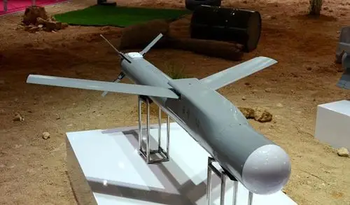 火龙280型火箭弹惊艶亮相(组图)