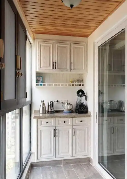 简约美学,阳台小格吊柜效果图