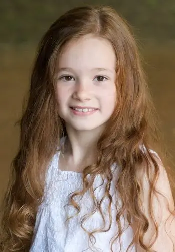 艾莉达塞阿登elliedarceyalden