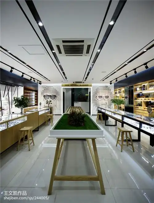 工装眼镜专卖店设计效果图