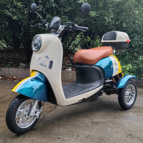 新款三轮电动车接送孩子电动三轮车家用小型女士式电瓶车电摩 白/绿