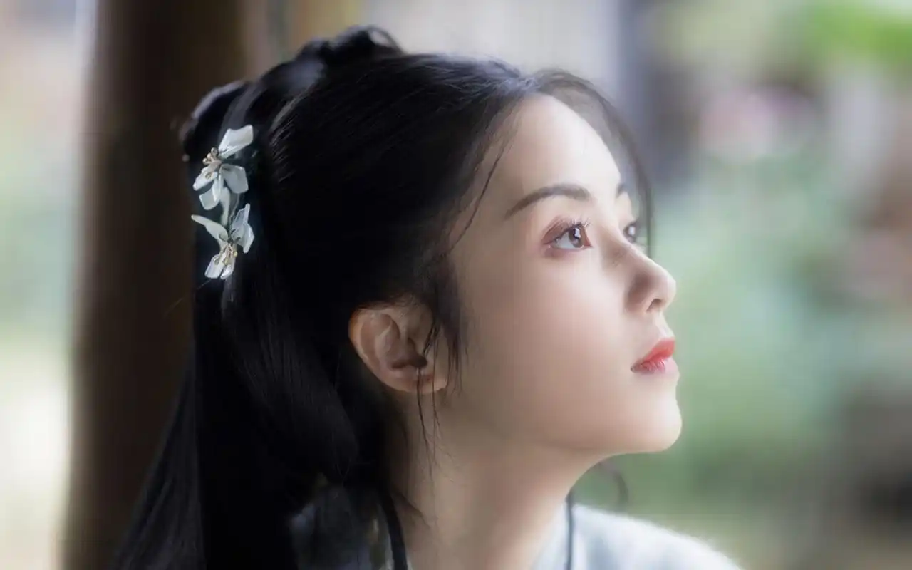 章乐韵唯美古风写真图片桌面壁纸-大陆明星-壁纸下载-美桌网