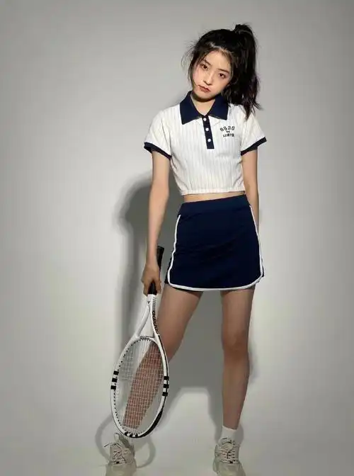 13岁凭借王昭君火爆全网,网友:为古装而生_蒋韵兮