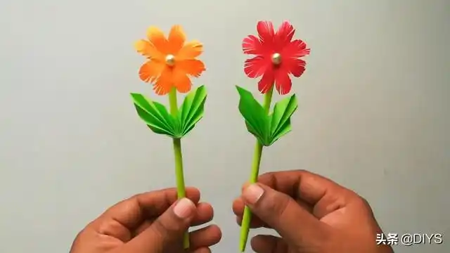 手工花朵教程带你学习如何制作简单又漂亮的纸花