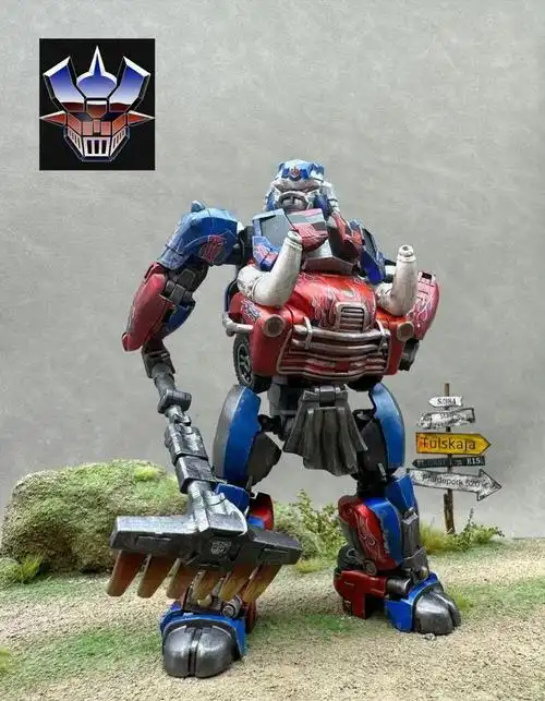 13.|人形|头雕|擎天柱|实物图|变形金刚_网易订阅