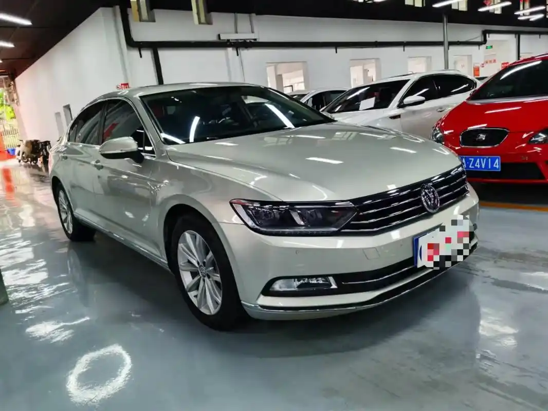 19款大众迈腾330高功率领先  精品车况 原车一 - 抖音