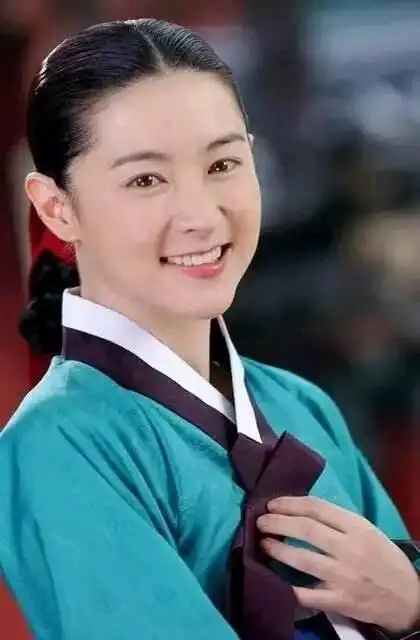 勤学励志性慈孝,女中英杰品逸群——题韩剧《大长今》