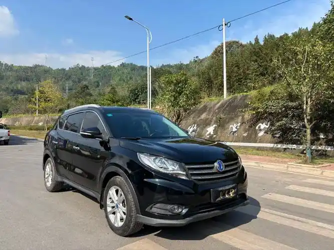 创作灵感 #价格美丽 差两天20年上牌东风风光580七座大 - 抖音