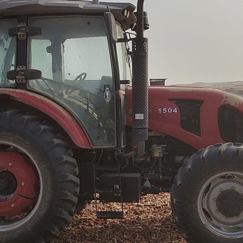 东禾704拖拉机驾驶室玻璃正品钢化玻璃凯特万年红瑞德沃得奥龙