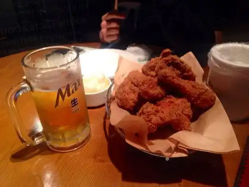 "吃炸鸡喝啤酒"已经成为韩国人的一种饮食习惯.