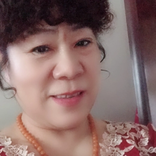 59岁离异女征婚照片(id:1053988447)_北京征婚交友_珍爱网