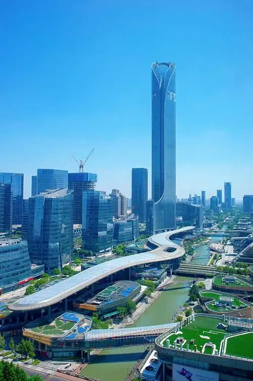 苏州金鸡湖畔,商务区里的度假胜地,待在房间俯瞰城市天际线_凤凰网