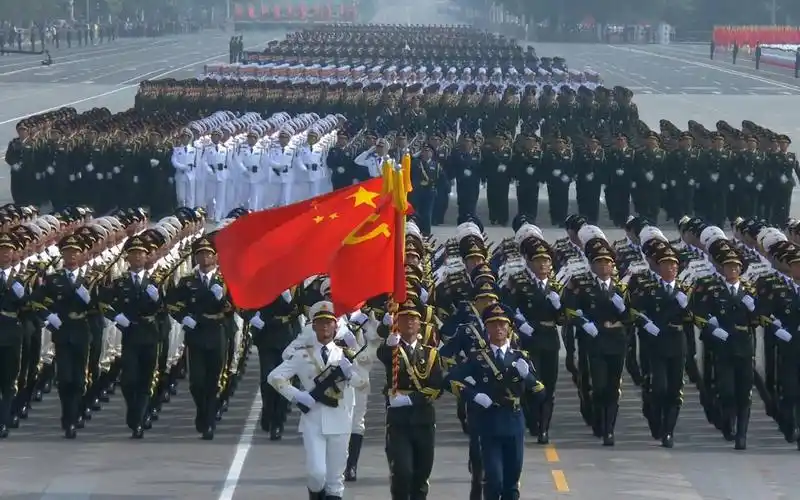 向前!向前!国庆70周年阅兵震撼场面精剪复制粘贴霸屏