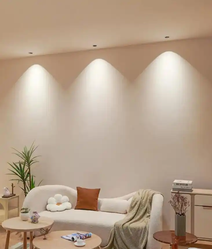 公牛山丘射灯 p06 新品发布:80° 装饰光斑,双向可调角