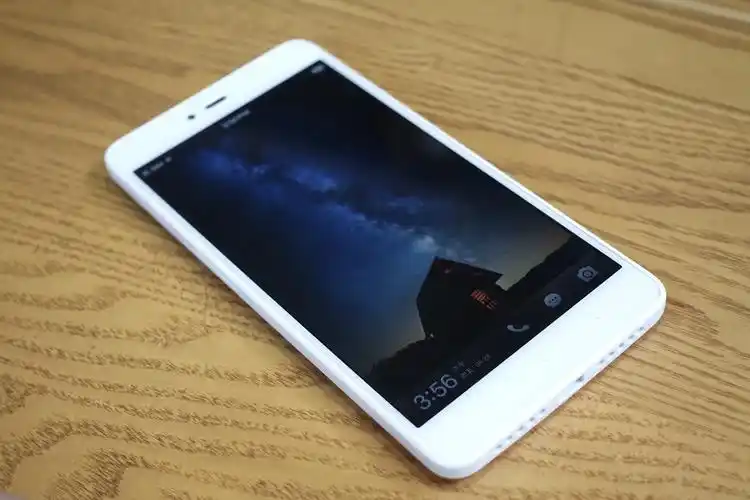 坚果手机评测 坚果手机u1 锤子手机发布会