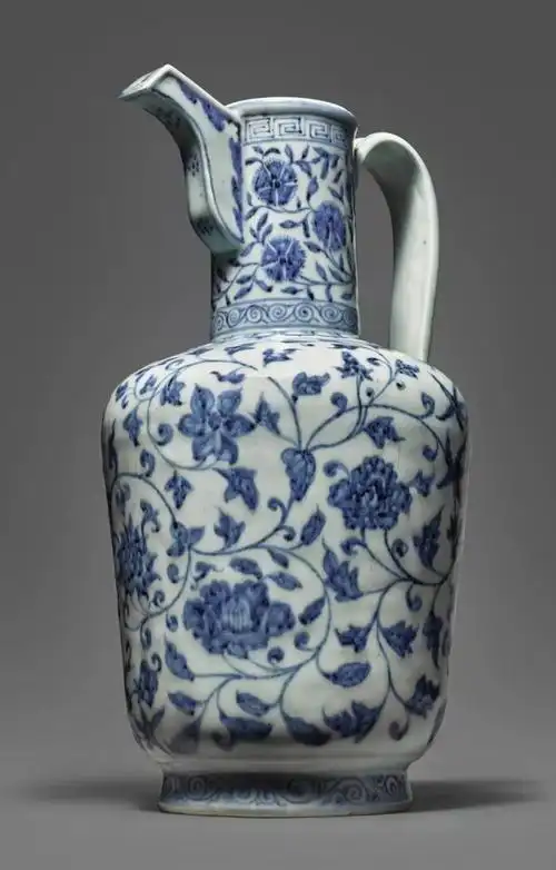 苏富比春拍瓷器板块明代瓷器被作为重点推出