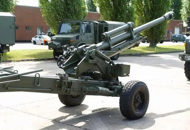 法国轻型榴弹炮小巧玲珑每门单价160万美元
