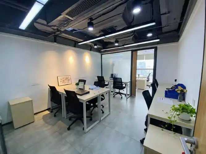 【13图】地铁口11人独立办公带隔间 3个月起租0杂费24小时进出!