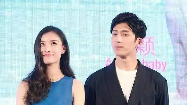 黄晓明杨颖等9对夫妇都做了不同数额的捐款,黄教主在捐款事业上一向是