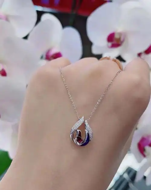 周大福新款和平天使