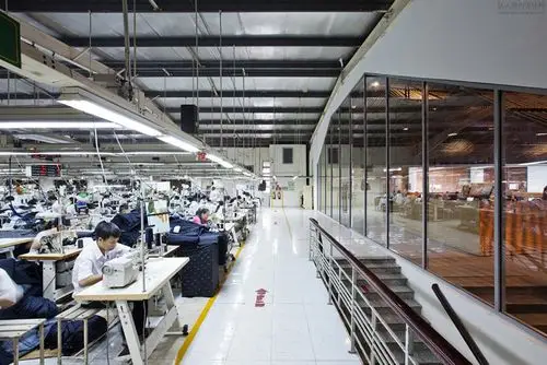 服装工厂办公室装修效果图_岚禾办公室设计