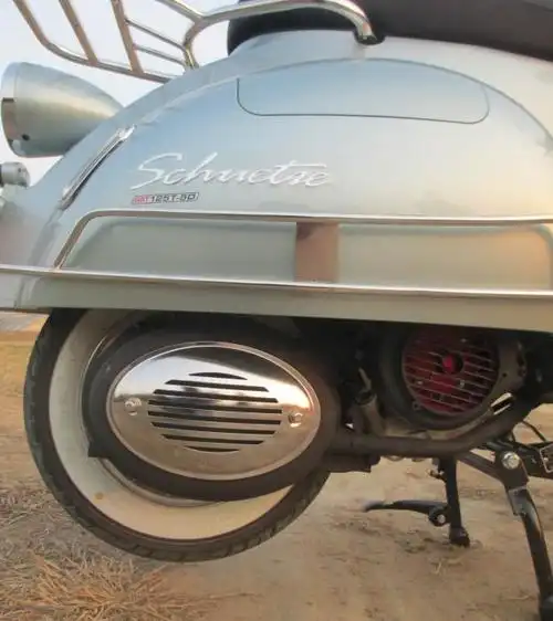 复古大黄蜂150cc摩托车罗马假日大龟王踏板摩托国四电喷能上牌 湖蓝色