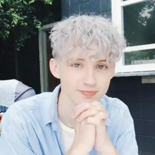 头像分享戳爷篇在线狙心