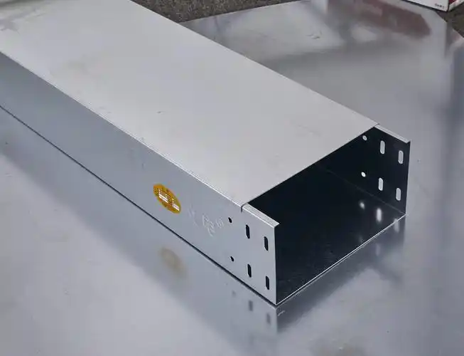 铝合金槽式线槽梯式电缆桥架产品展示/ products防水套管线槽配件